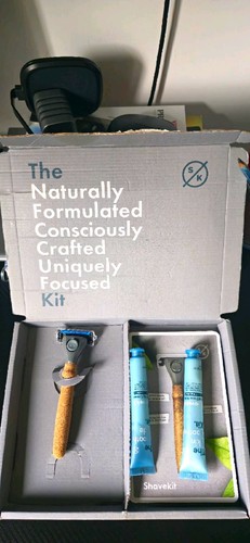 Shaving kit brand new never - kit,